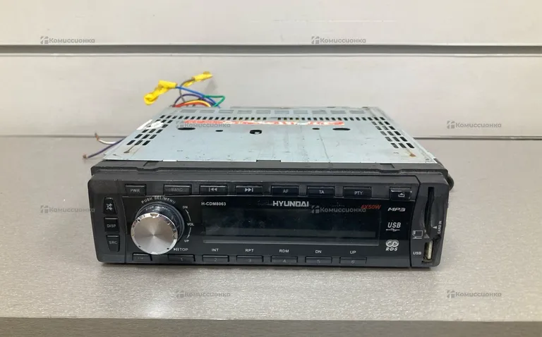 Автомагнитола  hundai H-CDM8063