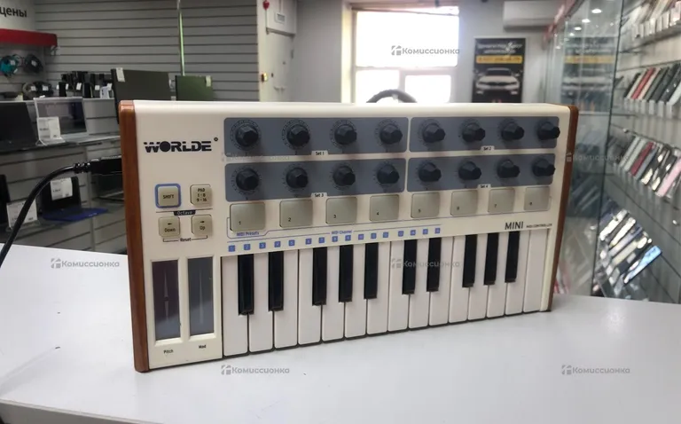 MIDI Controller Worlde Mini
