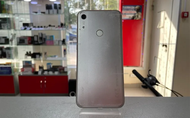Honor 8A 2/32 ГБ