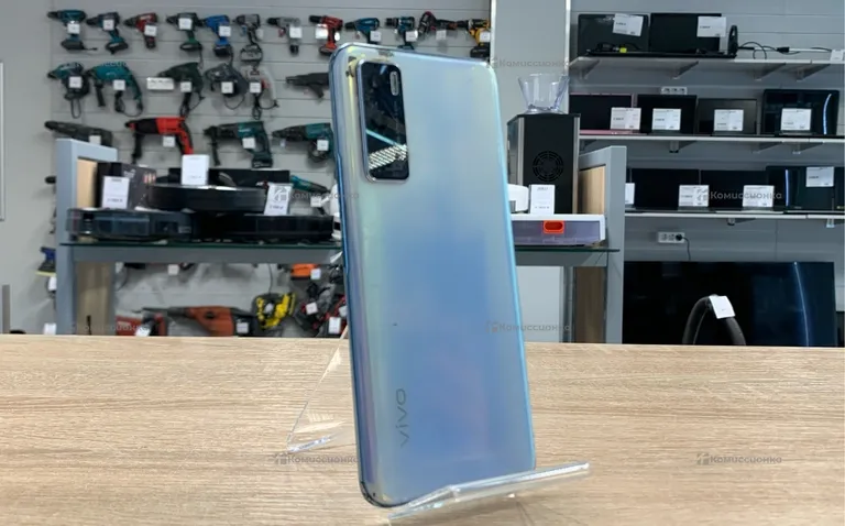 Vivo v2023 8/128