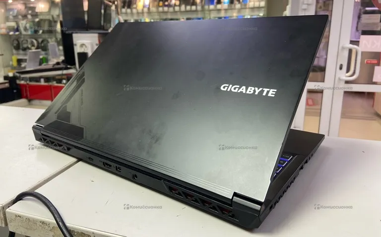 Игровой Ноутбук Gigabyte i5-12500H/RTX 3050