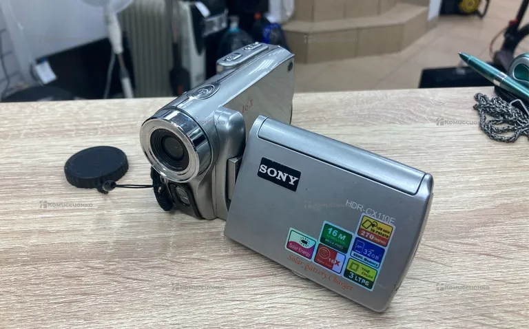 Видеокамера  Sony