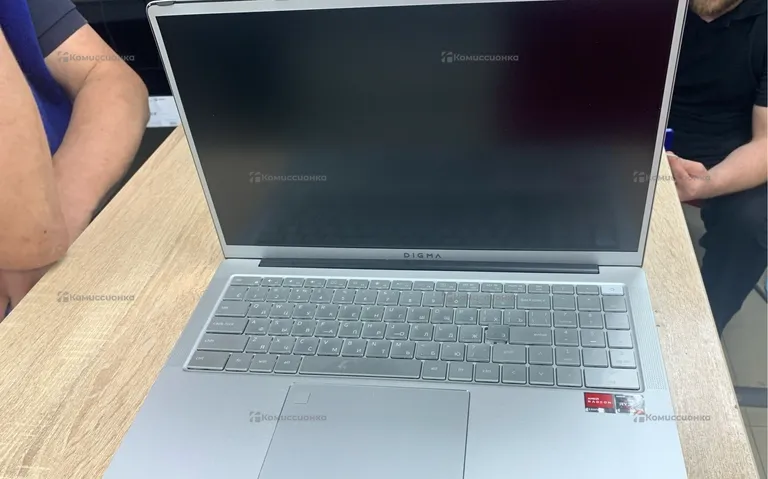 Ноутбук DIGMA Pro Sprint M (Ryzen 3)