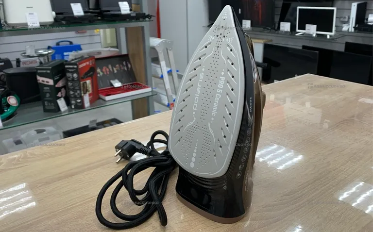 Утюг Polaris PIR 3033 SG AK3m