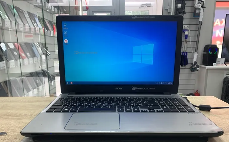 Ноутбук  Acer Intel Core i5-4210U