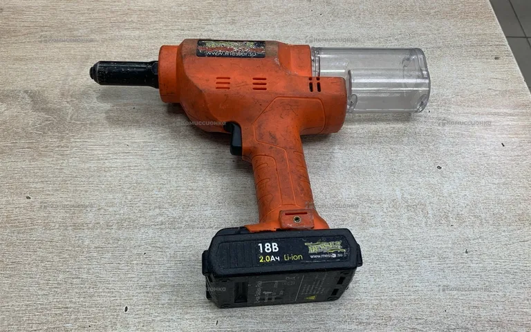 Заклепочник Акамуляторный messer m4000