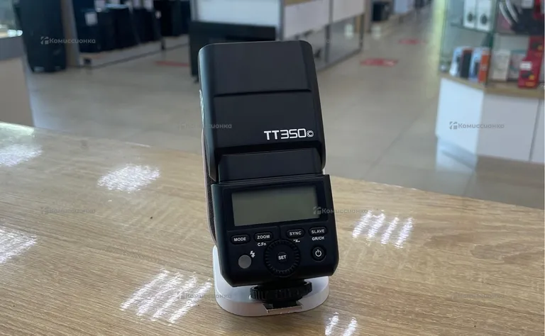 Вспышка Godox tt350