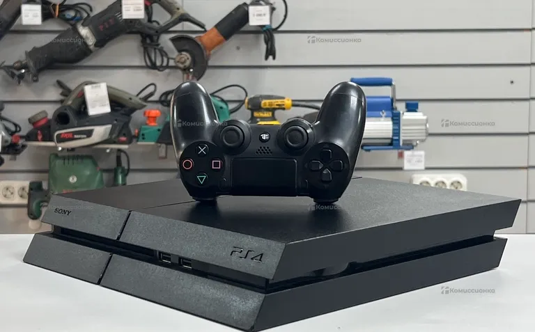 Приставка PS4. fat 500gb