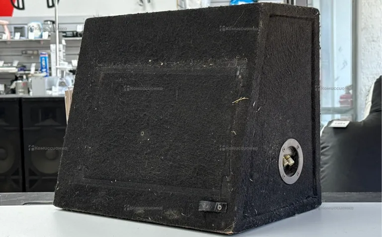 Сабвуфер  Kenwood 1.200