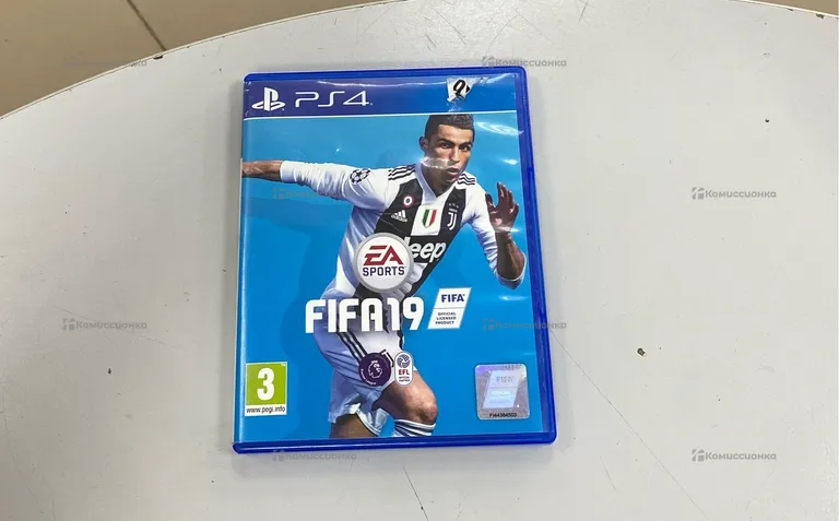 Диск PS4. FIFA 2019