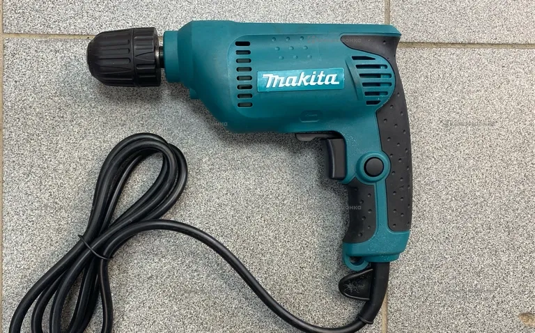 Дрель Makita ED6412