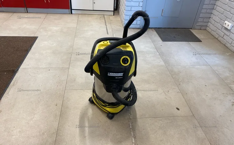 Пылесос  строительный KARCHER WD 5.300M
