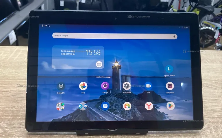 Планшет Lenovo Tab E10 TB-X104L 2Gb 16Gb