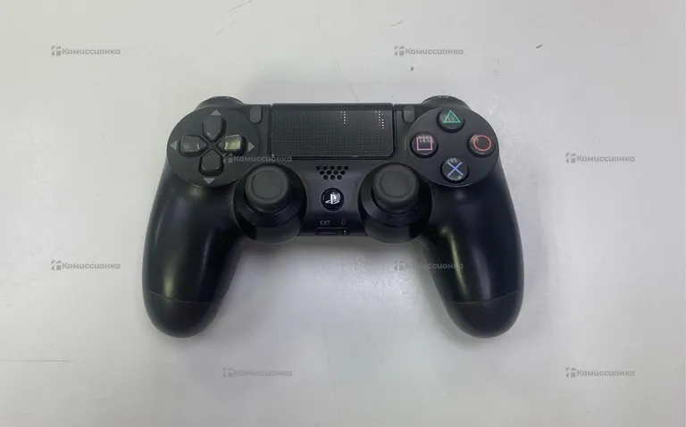 Джойстик для PlayStation 4