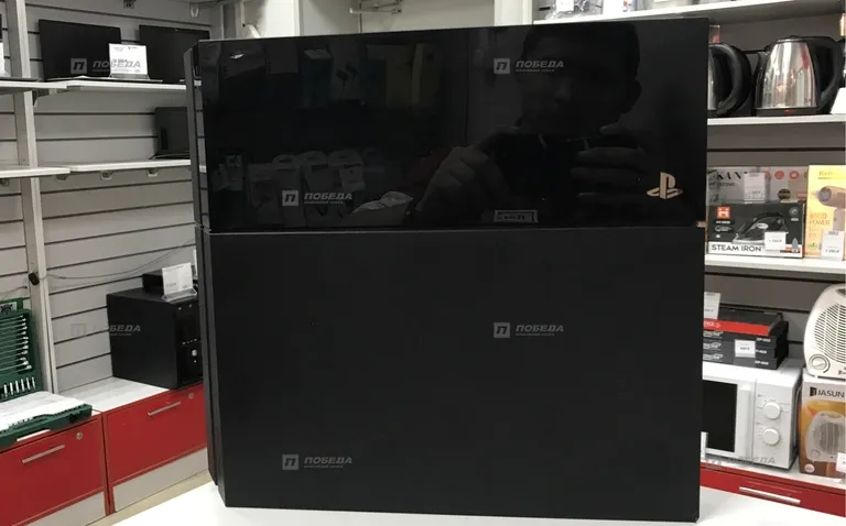 PS4. Игровая приставка PS4 Fat 512gb