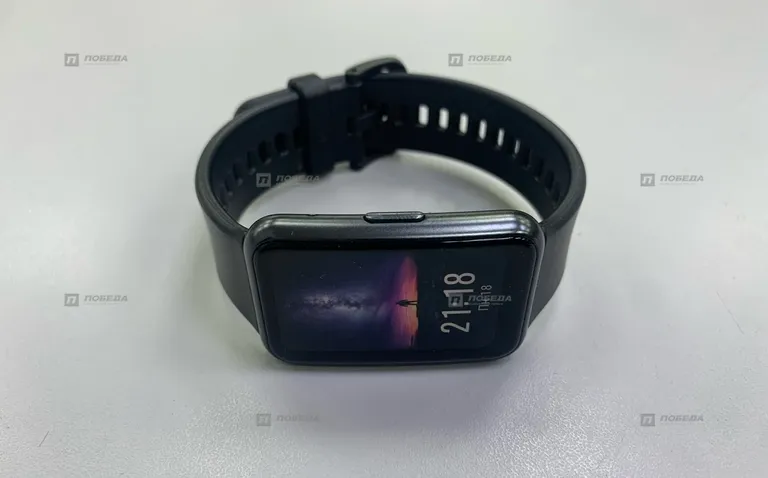 Часы huawei watch fit