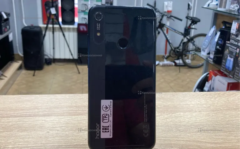 Honor 8A, 3/32Gb