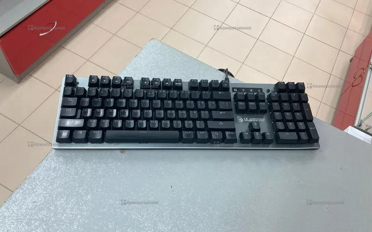 Клавиатура  Bloedy B760