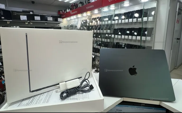 Ноутбук Macbook Air 13 M2