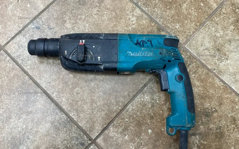 Перфоратор makita HR2450