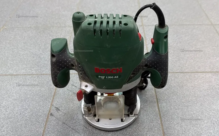 Фрезер Bosch POF 1200 AE