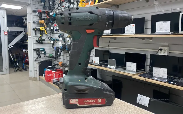 Дрель-шуруповерт Metabo D-72622