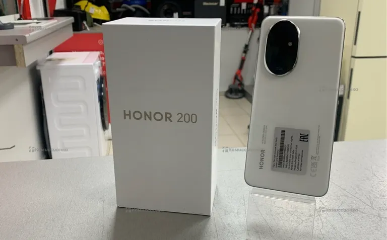 Honor 200 8/256 ГБ