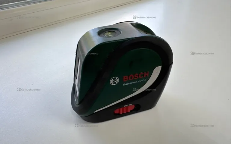 Лазерный уровень Bosch Universal Level 2