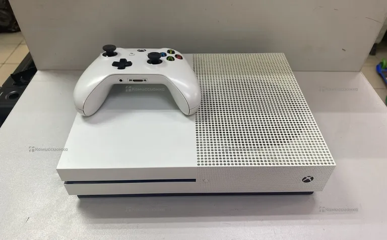 Приставка Xbox Игровая приставка Xbox One S 500