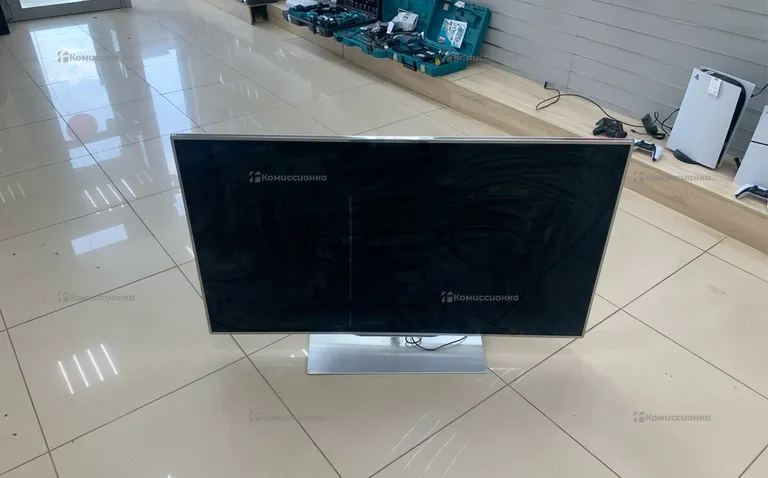 Телевизор Philips 55PFL7007T