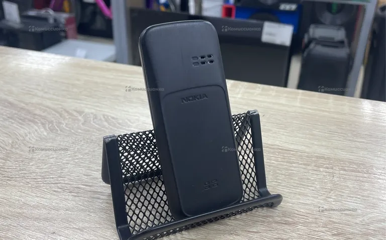 Nokia 100