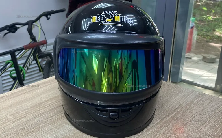 Шлем bee moto