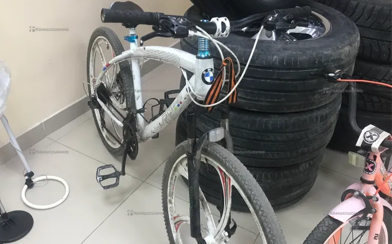 Велосипед BMW