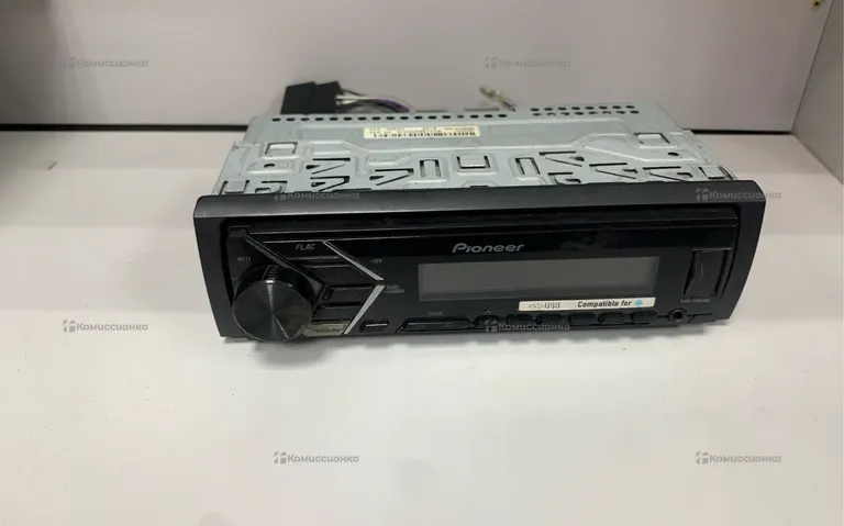 Автомагнитола  pioneer MVH-S100UBG