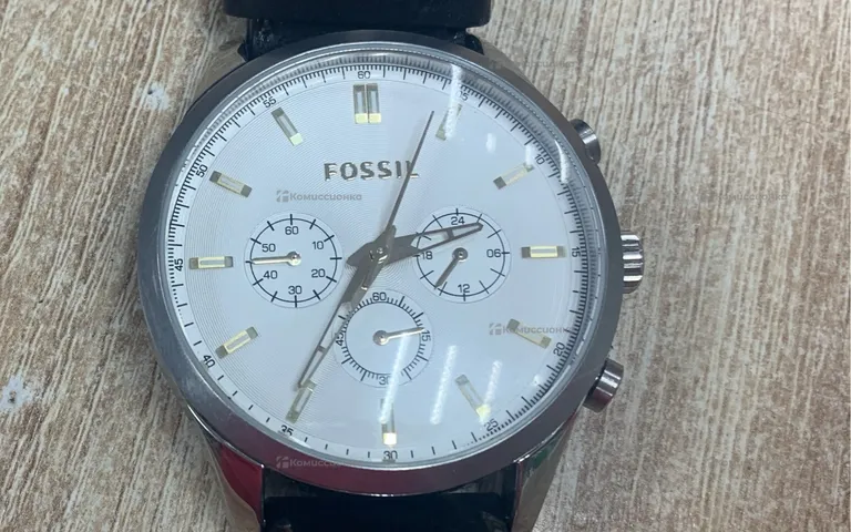 Часы  Fossil FS-4630
