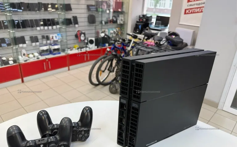 Приставка PS4. FAT 1TB