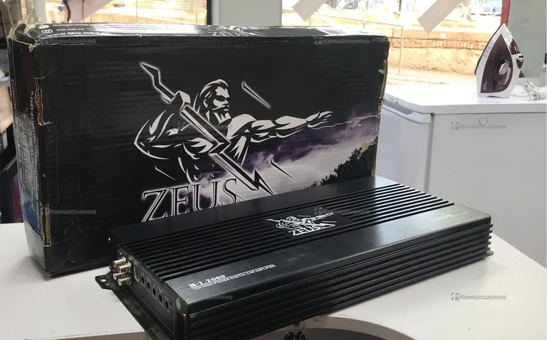 Усилитель  ZEUS M-1.2000