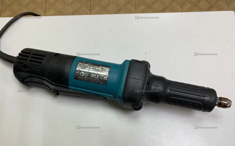 Прямая шлифмашина makita GD0600