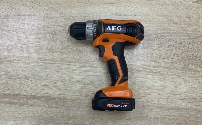 Шуруповерт AEG BS12 G3