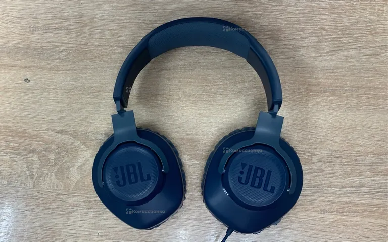 Наушники JBL Quantum 100