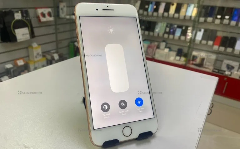 Apple iPhone 8 Plus 64 ГБ