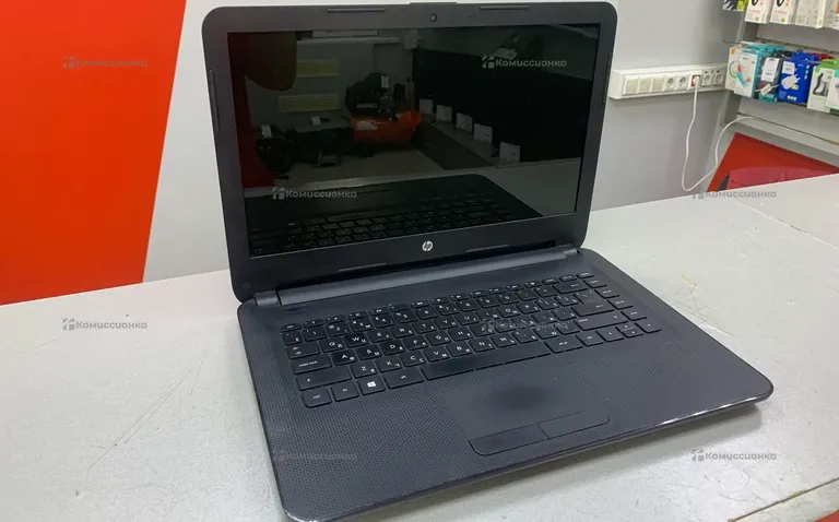 Ноутбук  HP 14-ac000ur