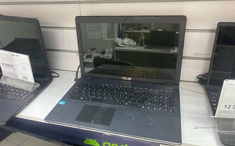 Ноутбук ASUS F552C