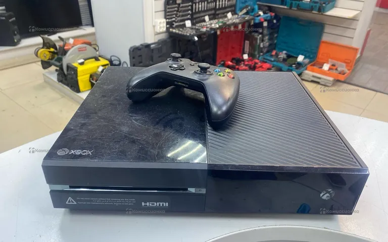 Приставка Xbox One 500Gb