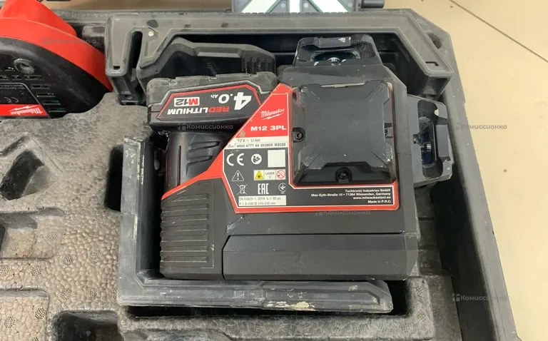 лазерный уровень Milwaukee M12 3PL