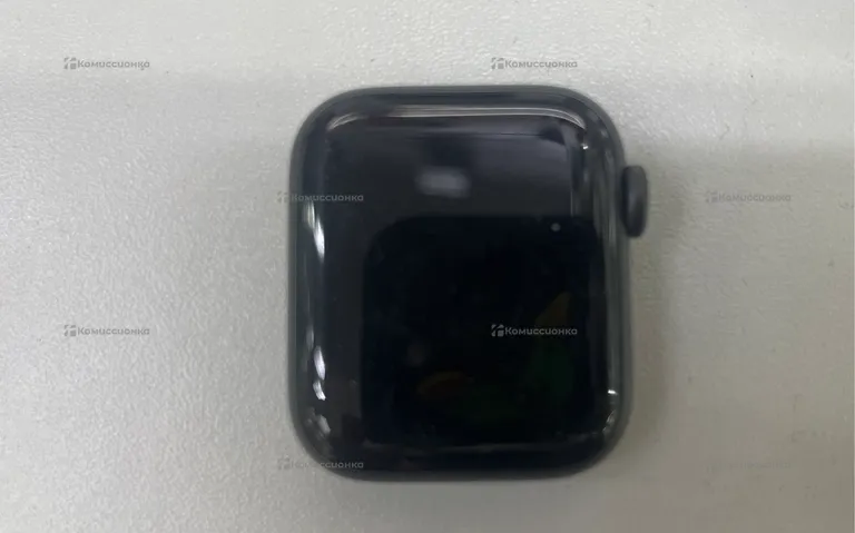 Часы  Apple Watch SE 40mm