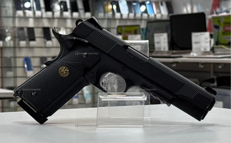 пистолет пневматический страйкбольный Colt M1911