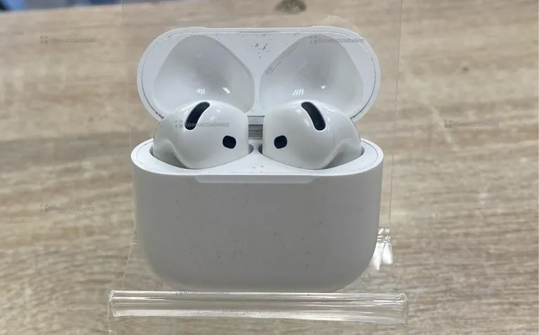 Наушники  Apple AirPods 4