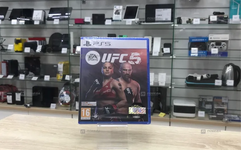 PS5 Диск PS5 UFC 5