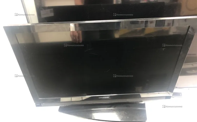 Телевизор Grundig 32VLE4041 C